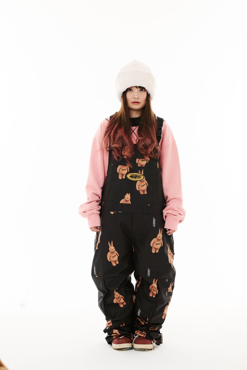 BSRABBIT(ビエスラビット)の「CARGO POCKET WIDE BIB PANTS BLACK(Pants)」