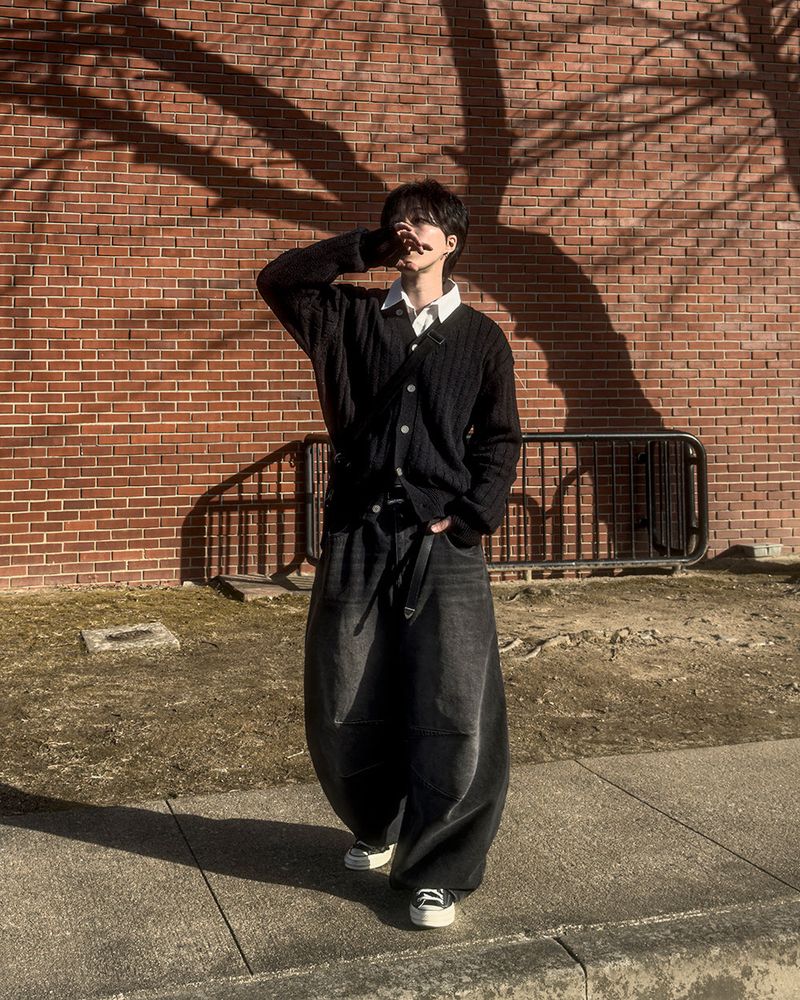 Serin Curved Balloon Denim Pants