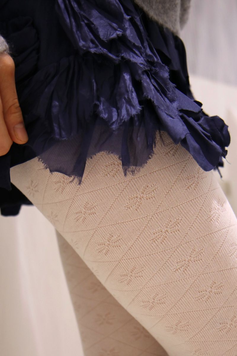 falling snow tights (white)