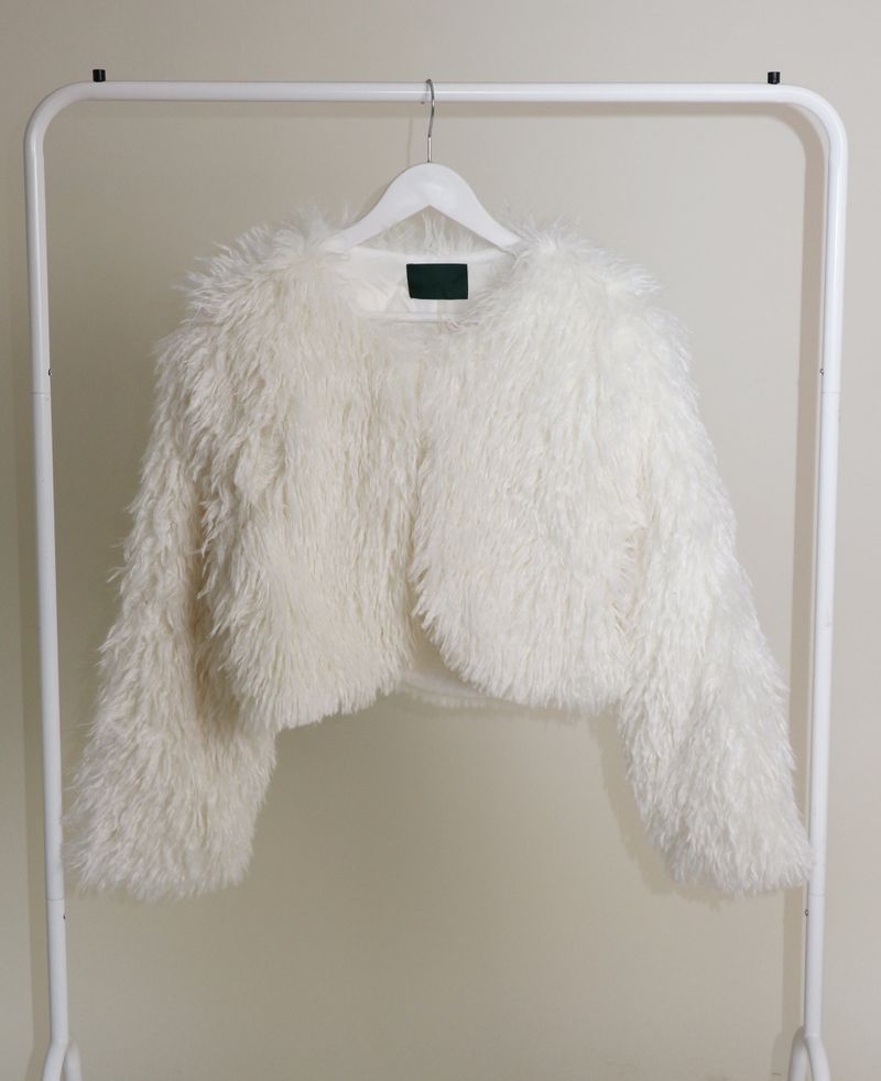 Angel Hairri Fur Bolero Short Jacket (Semi Cropped Jacket)
