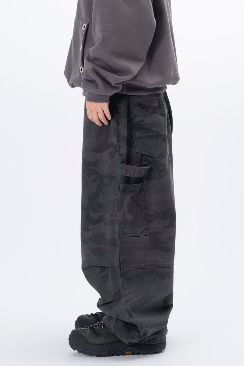 Rosite Camo Carpender Balloon Pants