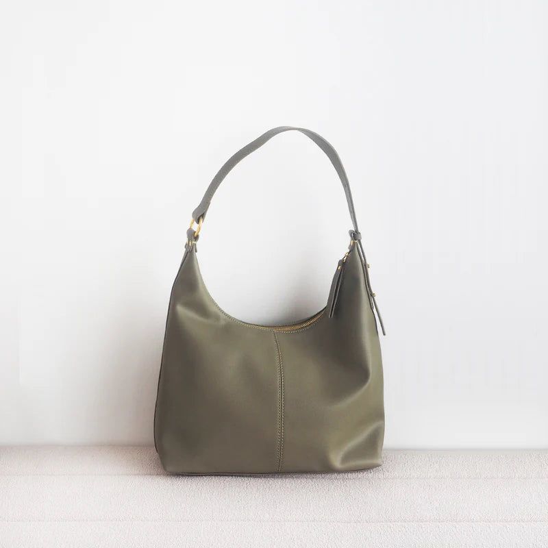éclater（エクラテ）の「ナタリーレザートートバッグ（バッグ）」