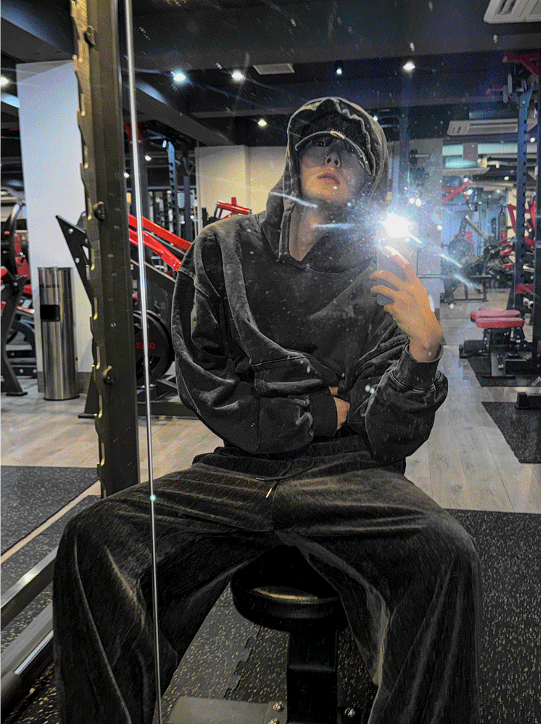 Brens Pigment Crop Hoodie