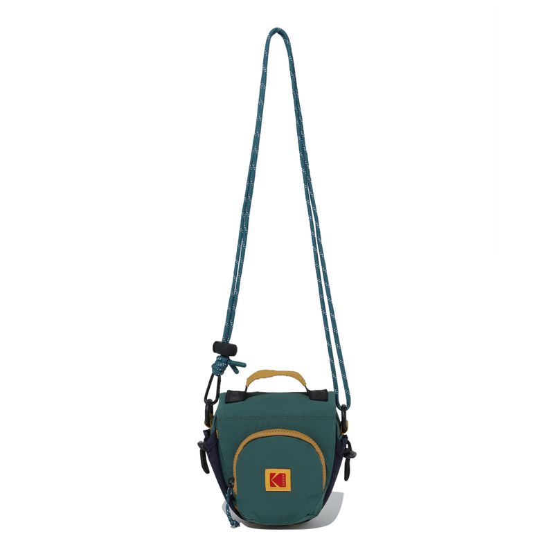 KODAK（コダック）の「CAMERA ZOOM BAG【GREEN】（Bags）」