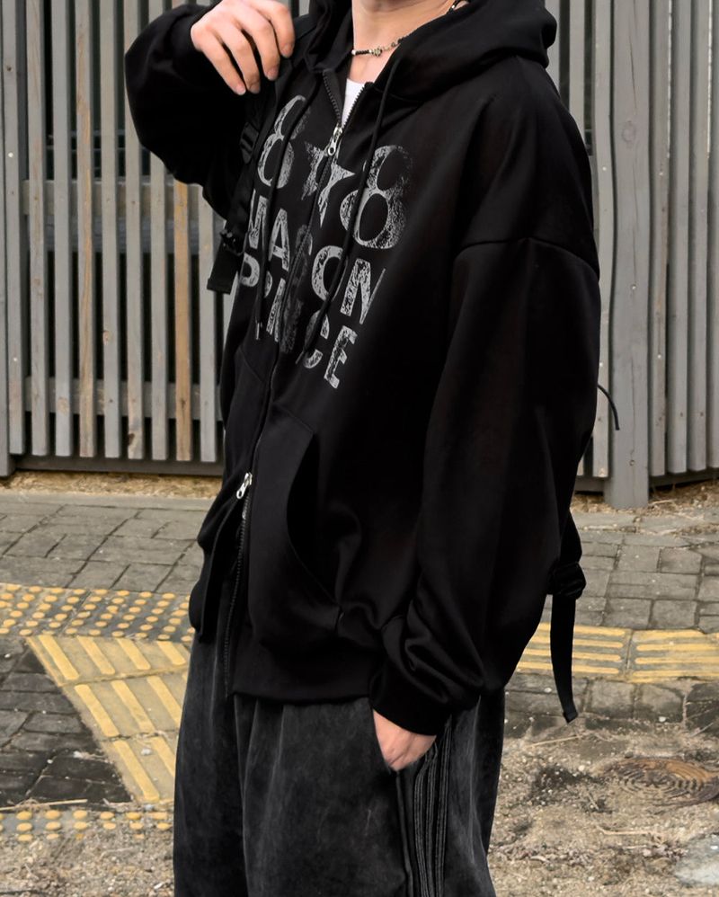 Dakel Vintage Graphic Zip-Up Hoodie