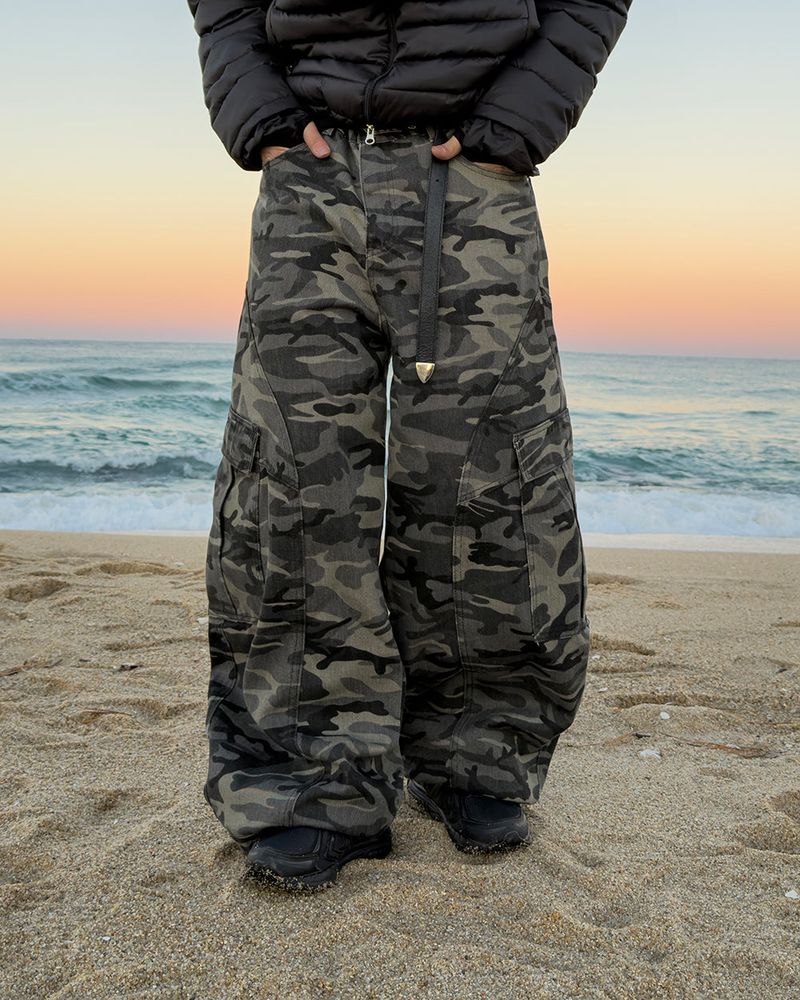 Camboro curved camo pants