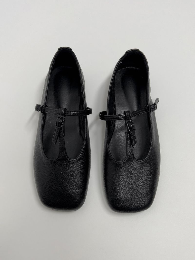 Cross square toe flat shoes