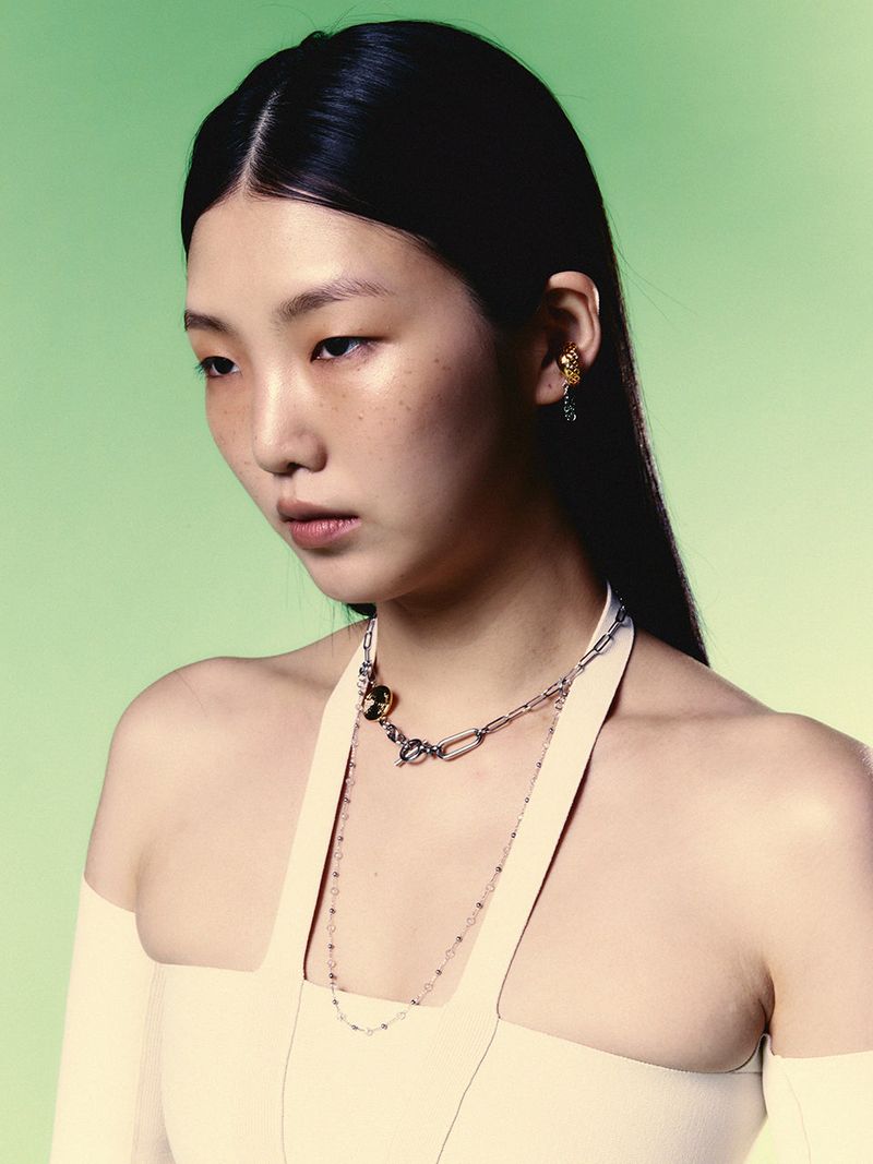 no.186 earcuff