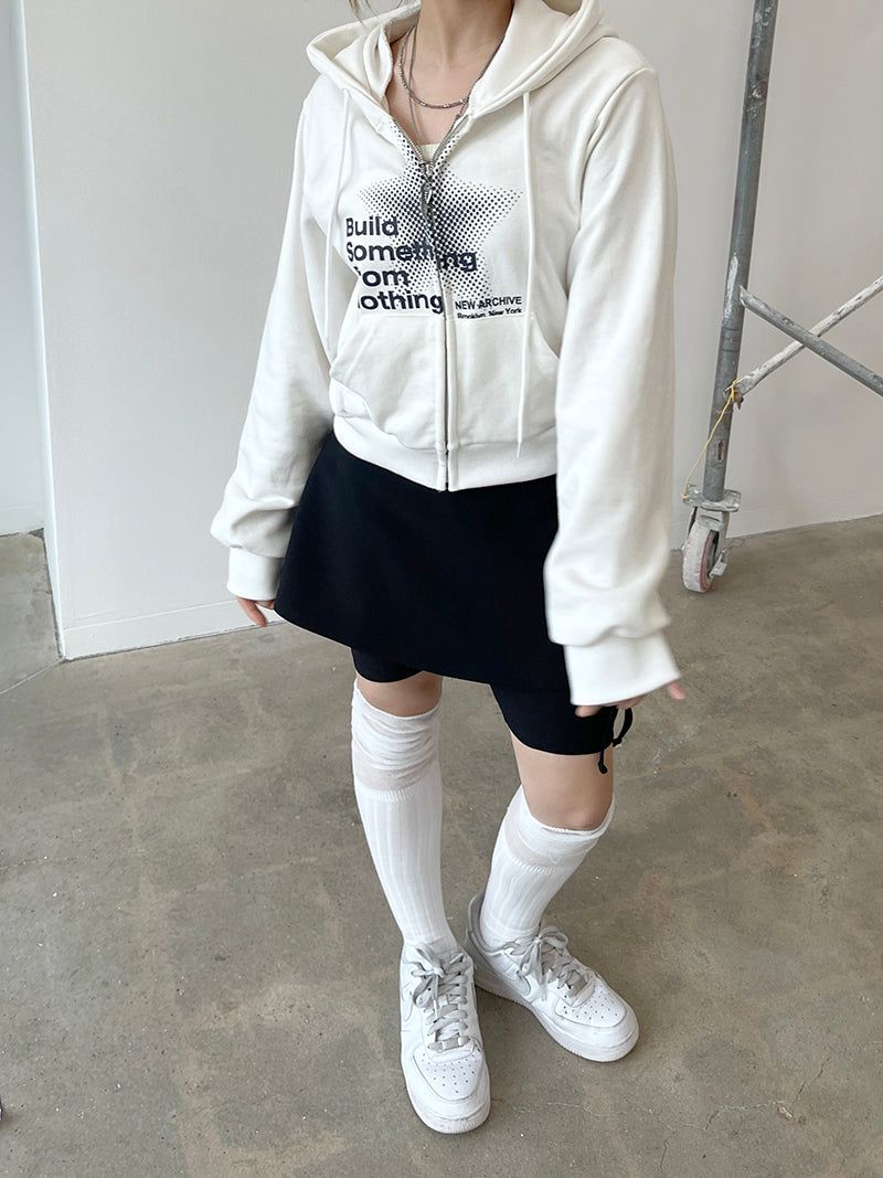 heenytsuki（ヒニツキ）の「Crop dot hood zip-up（Tops）」