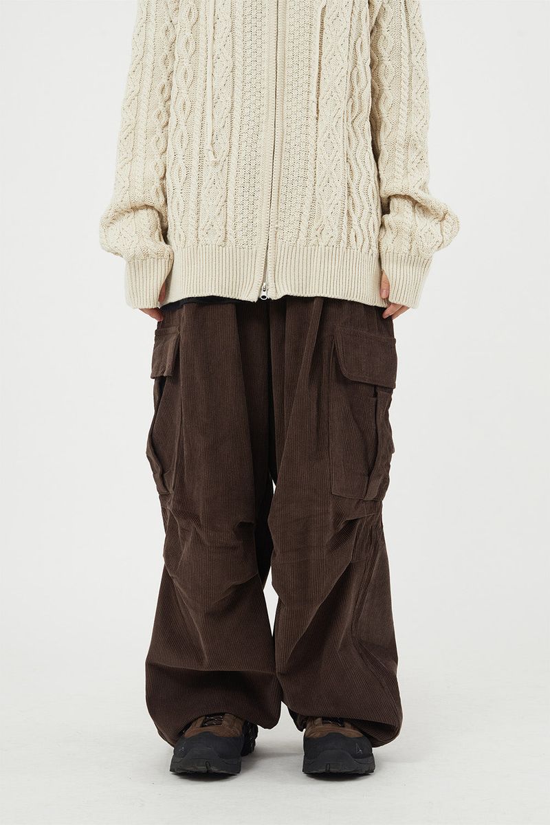 Raucohouse（ラウコハウス）の「Selfoss corduroy balloon cargo pants（Pants）」