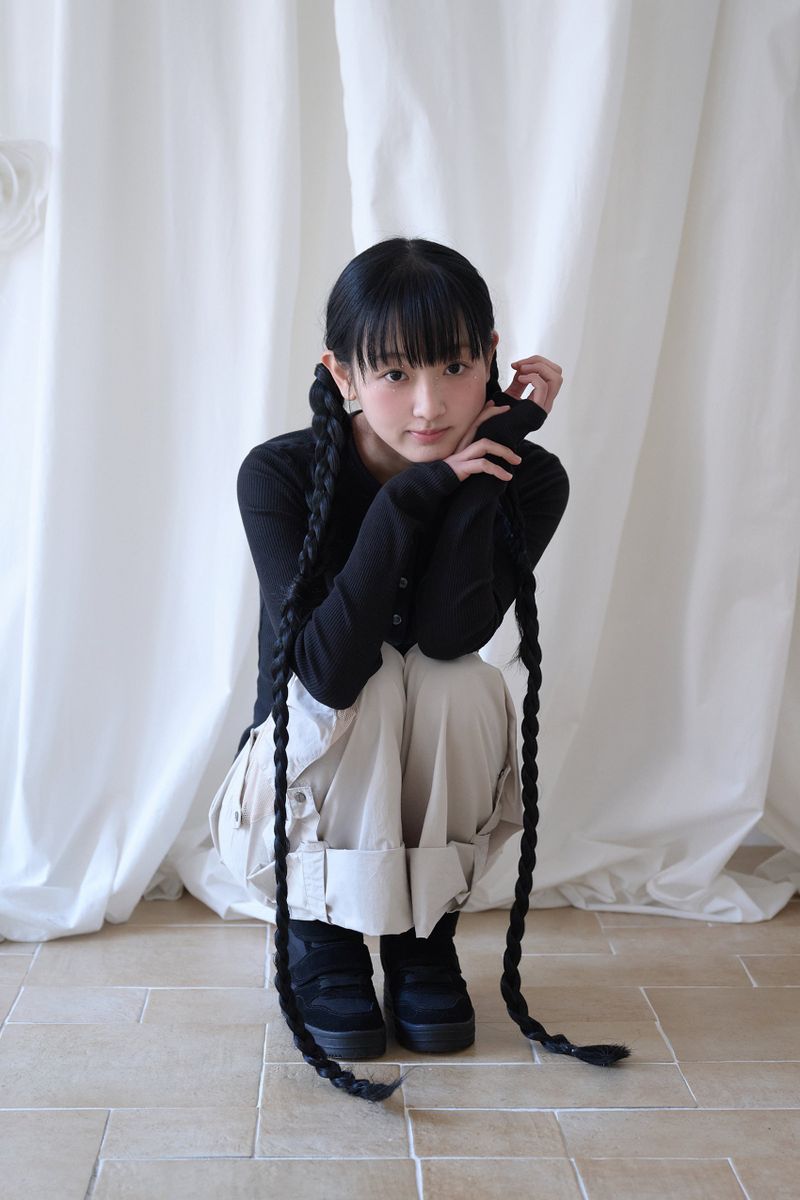 BUTTON RIBBED CARDIGAN BLACK