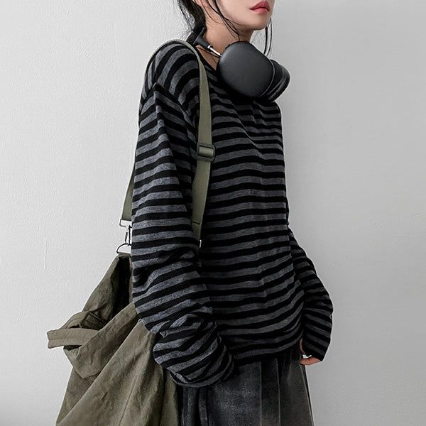 hijjoo（ハイチュー）の「Streaming Basic Long-Sleeved Round Knitwear（Tops）」