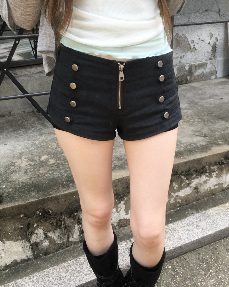 Napoleon shorts