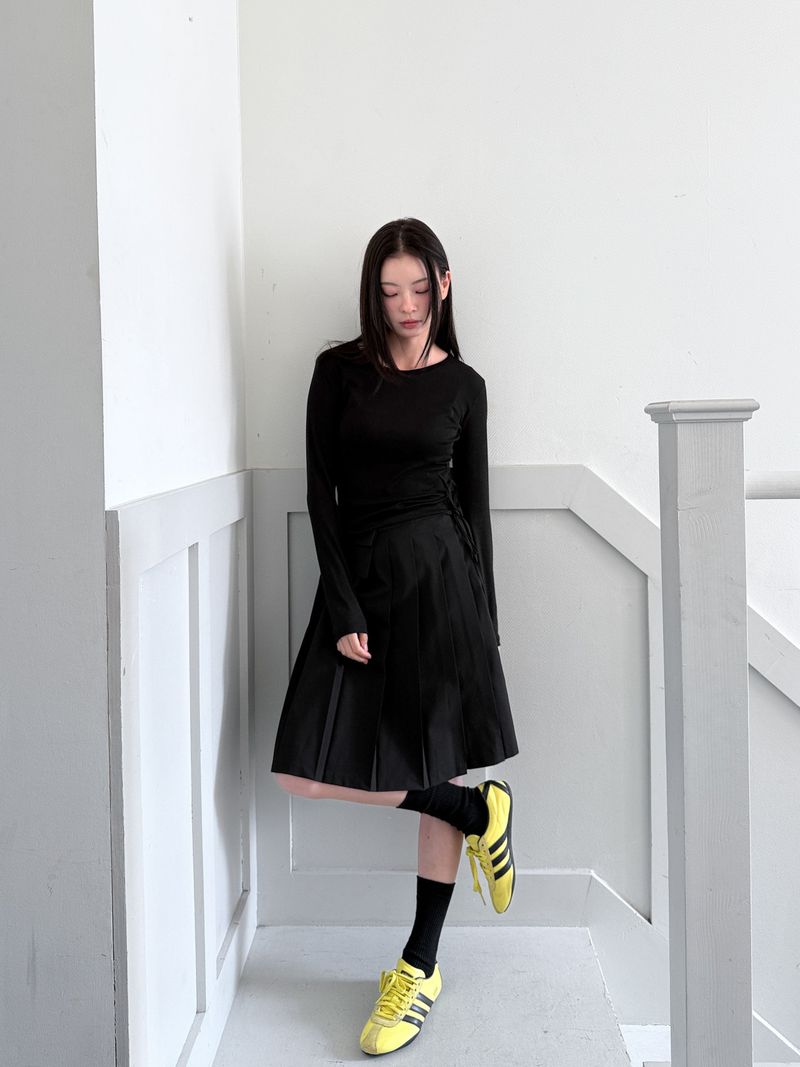  ESSENTIAL BASIC TOP