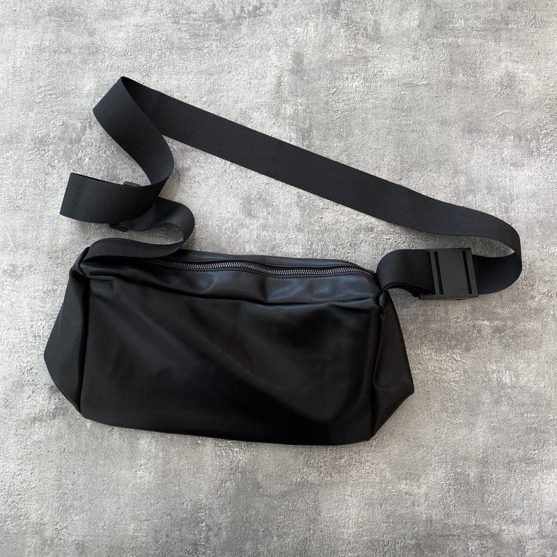 Minimal crossbag