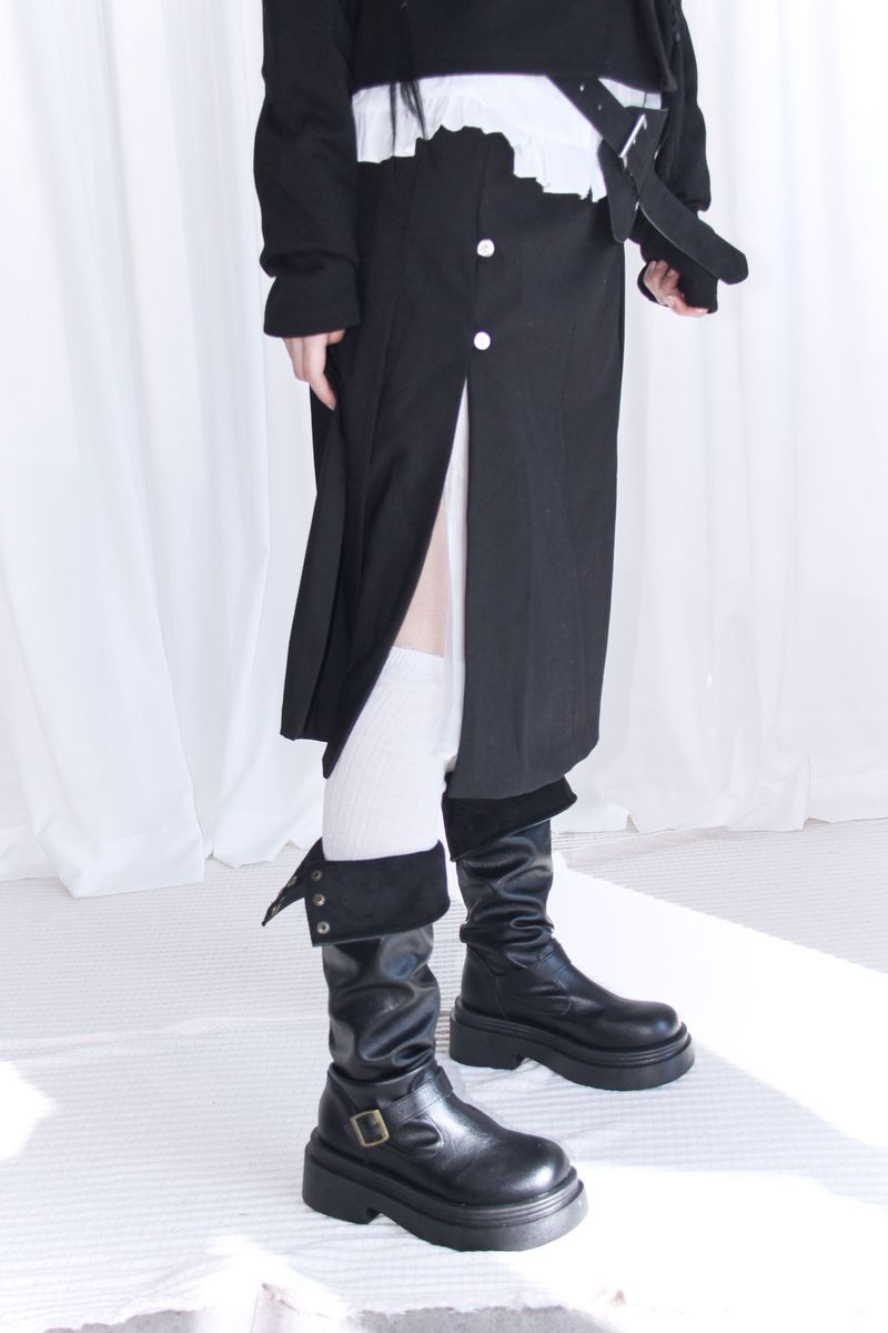 aoyu(アオユ)の「Layered Slit Pleats Burton Midi Skirt(Skirts)」