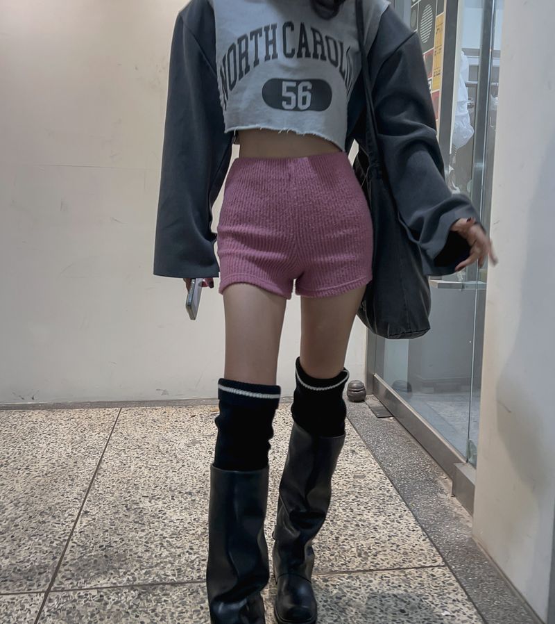Soft and soft knit shorts