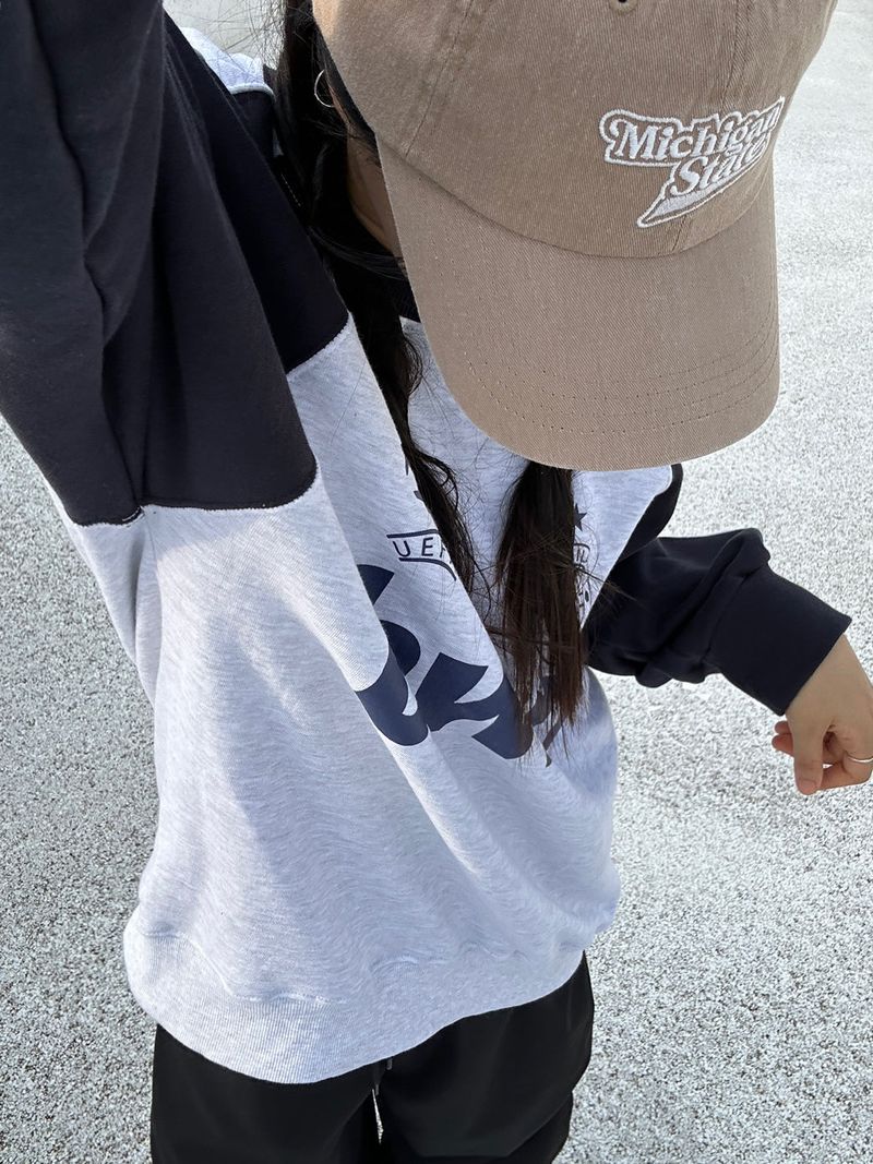 CCORTTI（コルッティ）の「(UNISEX) HIP OVERFIT COLOR-BLOCK SWEATSHIRT – 3 COLOR（Tops）」