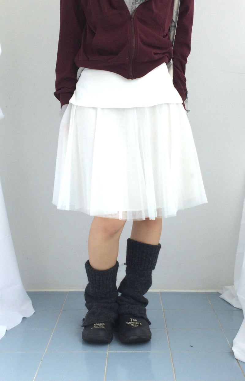 See-through curve layered skirt