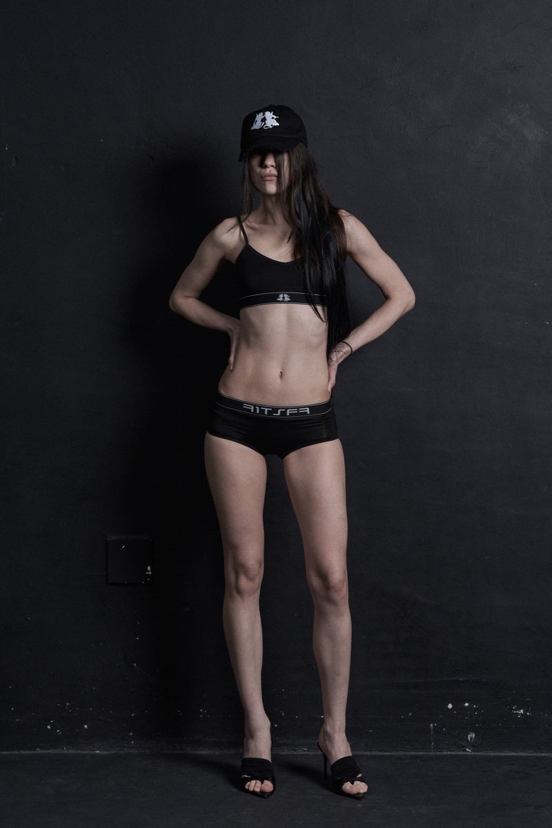 R1004（アールワンサウザンフォー）の「R1TSFR PANTY BLACK（Pants）」