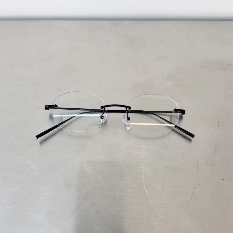 Weightless Rimless Glasses