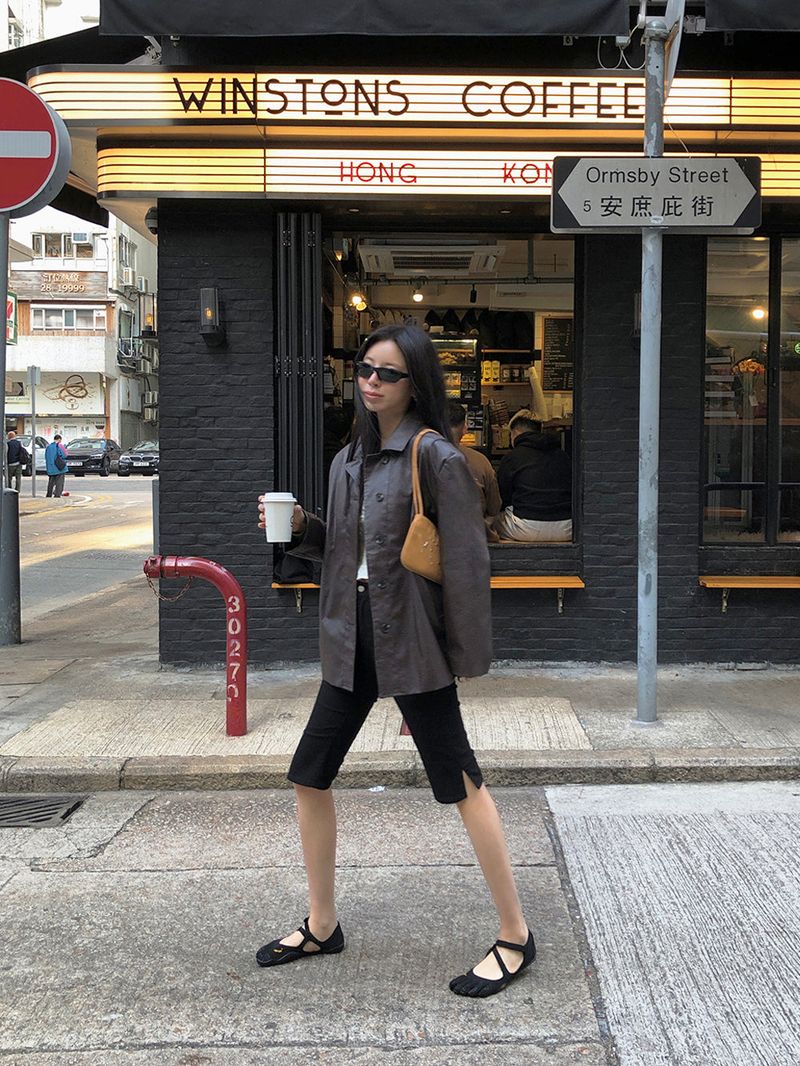 [MADE] CLIP SPAN SLIT BIKER CAPRI PANTS