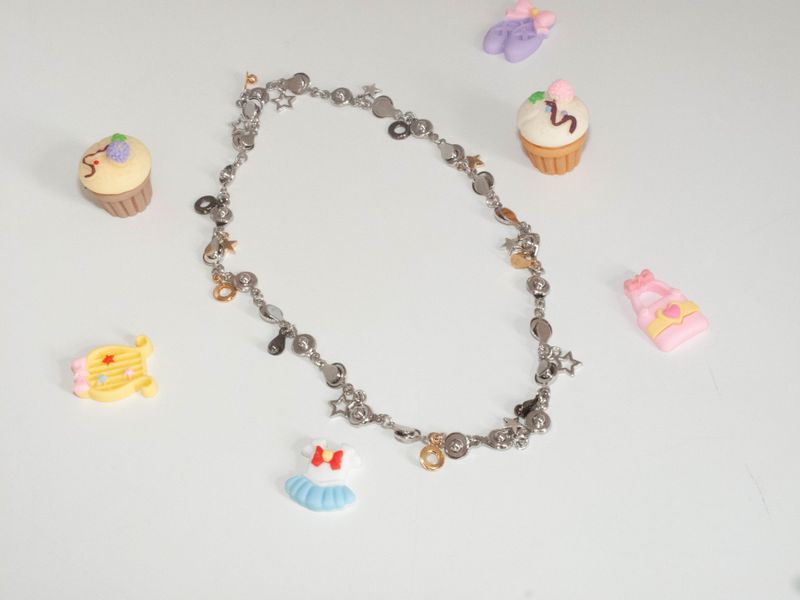 [MADE] open close charm necklace