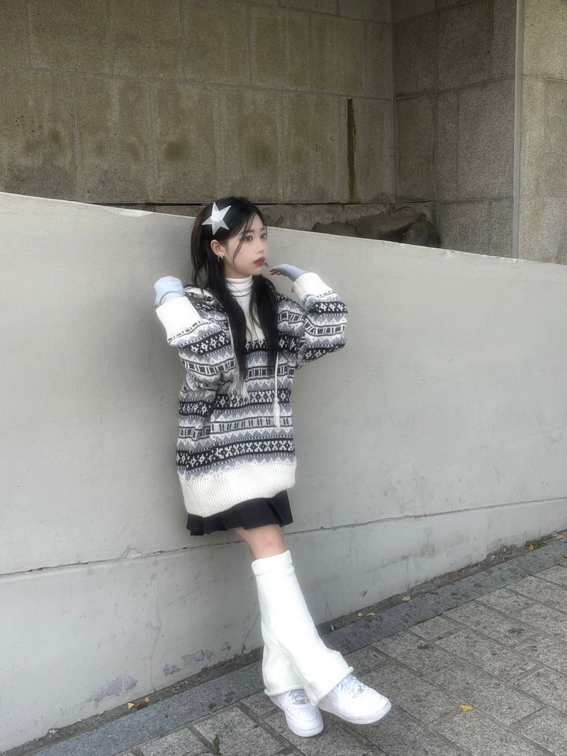 Igloo hooded long knitwear
