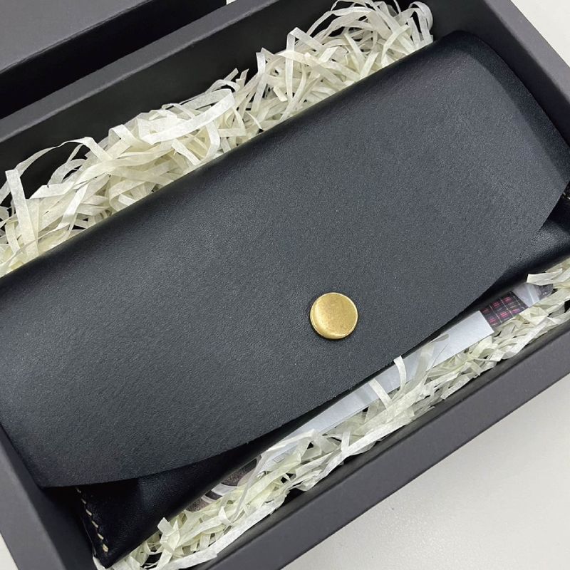 Public welfare cooperation X Genuine leather long clip