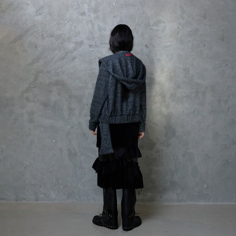 MISTY GLITTER HOODED SCARF