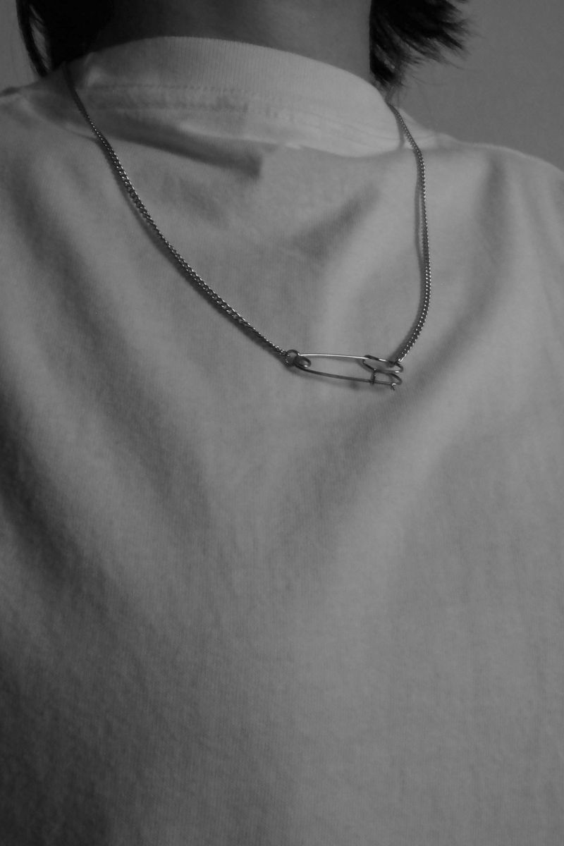 A clip