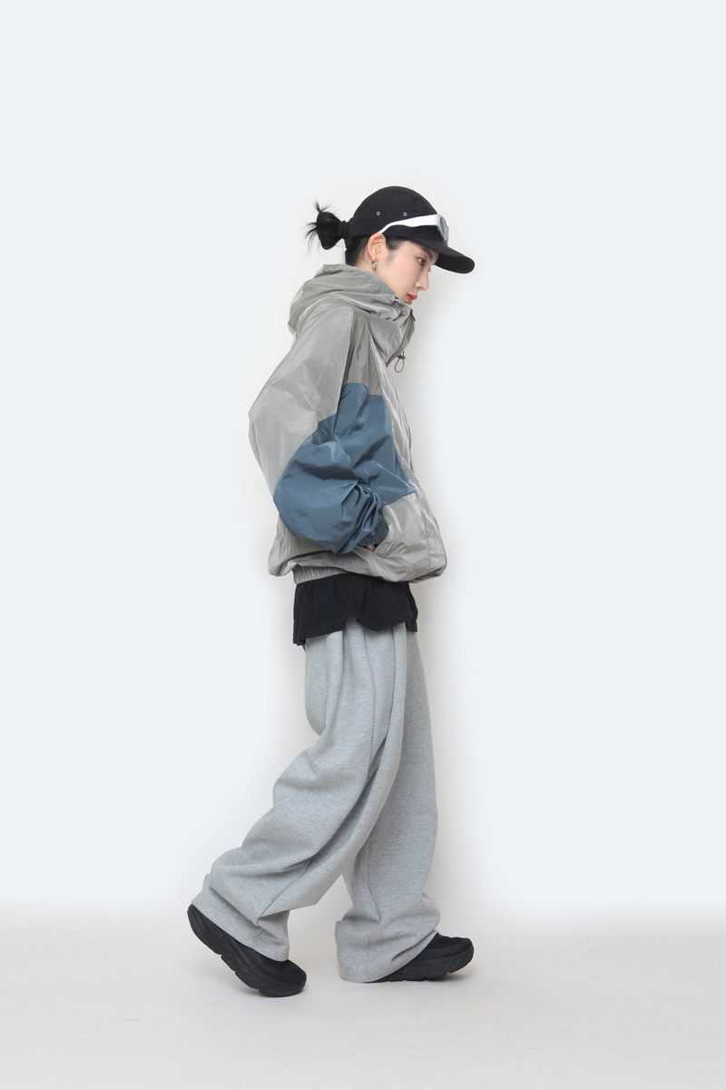 Windbreaker Hooded Jacket