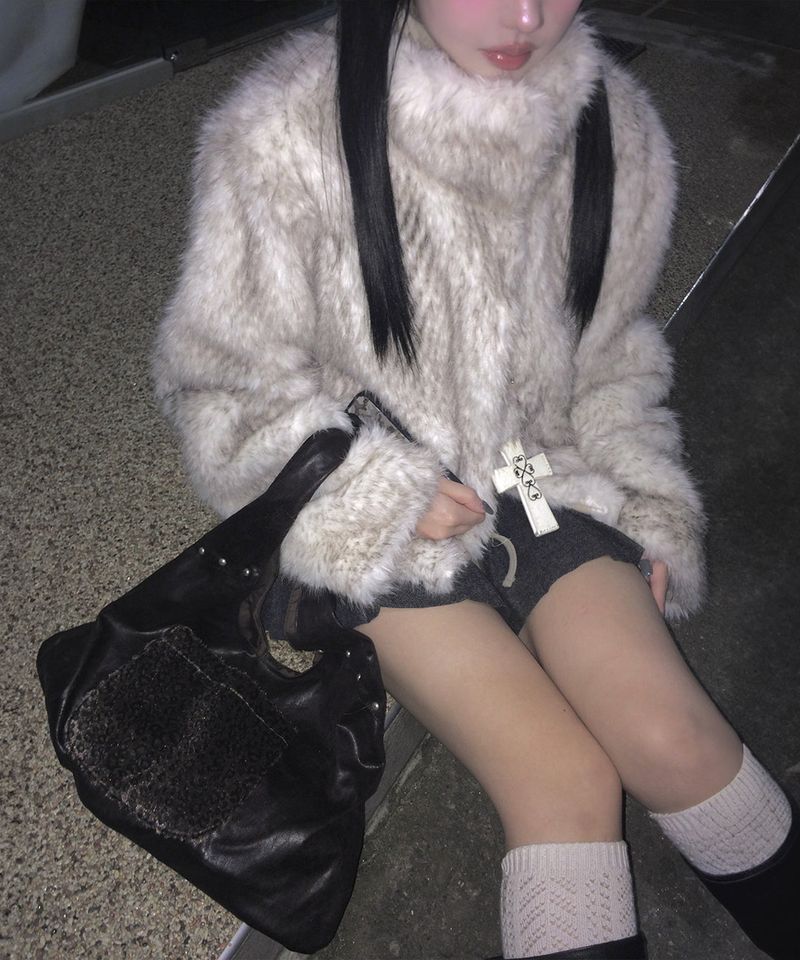Fluffy Fur JK (2colors)