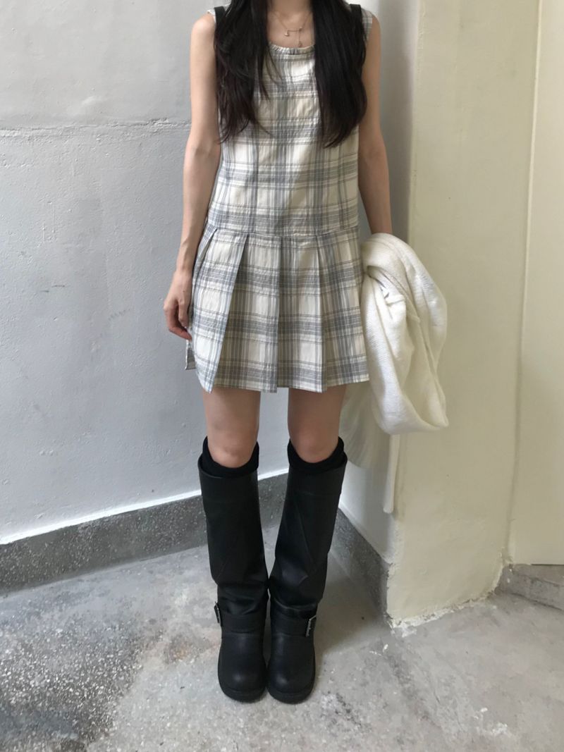 Check Pleated Mini Dress (2 colors)