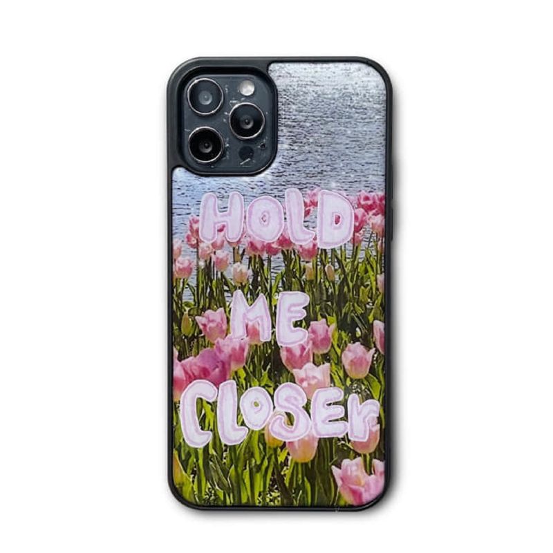 PHONO PHONO(フォノフォノ)の「Hold Me Phone Case(Smartphone Accessories)」
