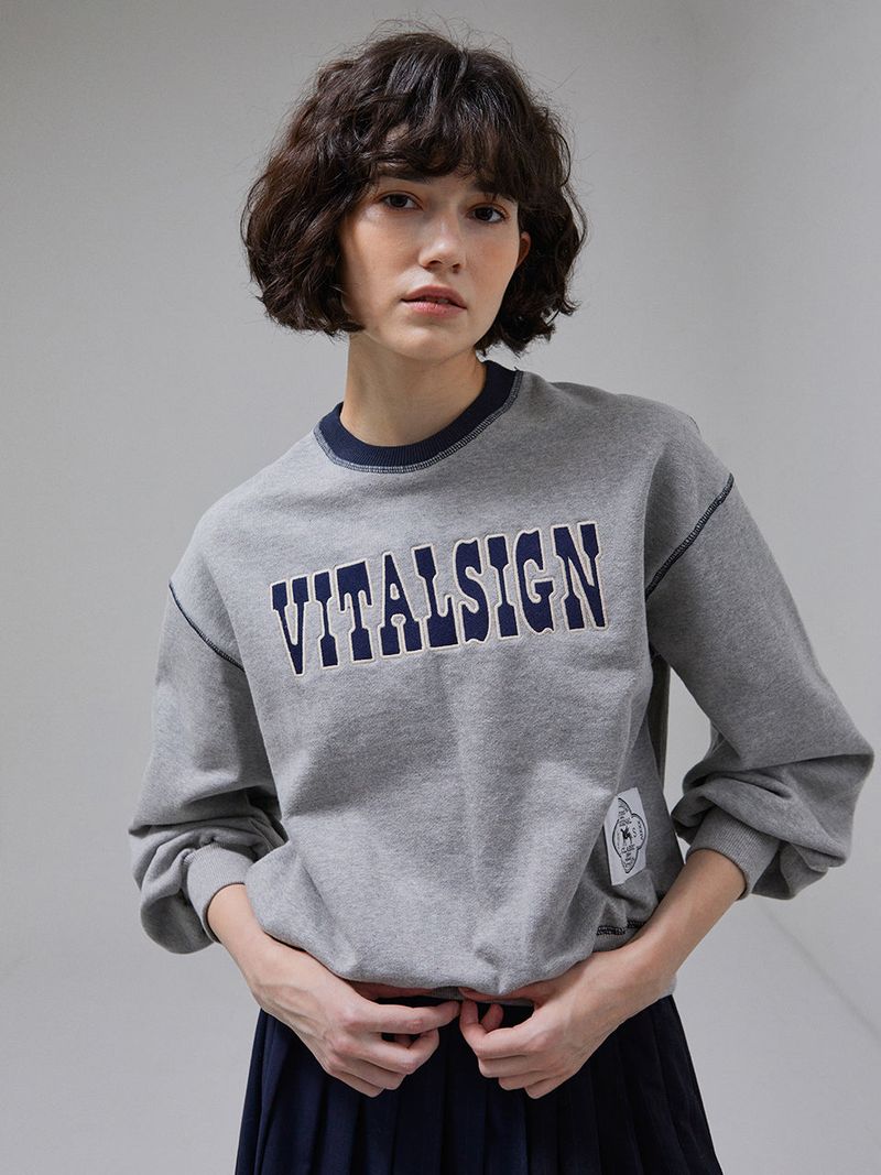 [LINE] VITAL Logo Stitched Sweatshirt