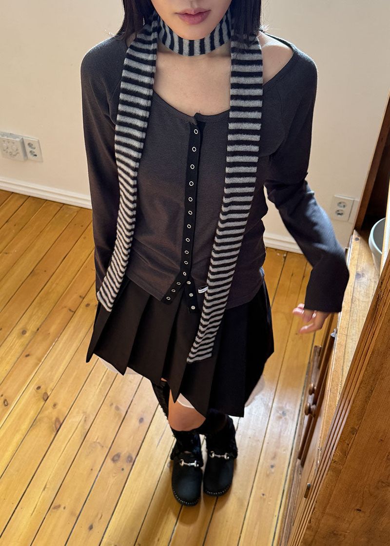 LAYER PLEATS SKIRT