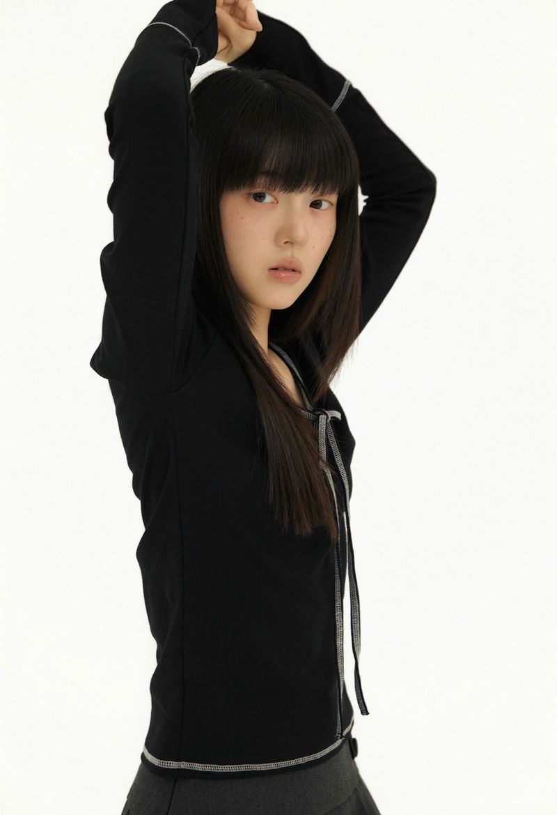 STITCH RIBBON T BLACK