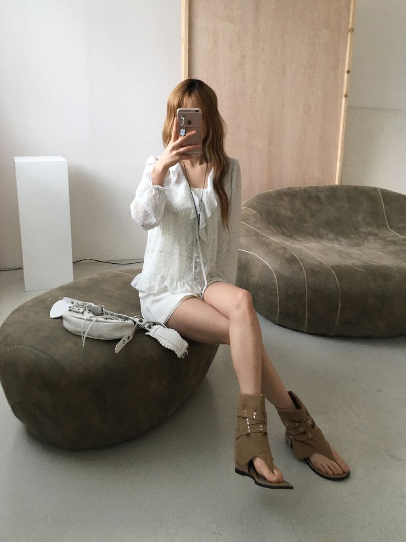 Stud folding flip-flop boots