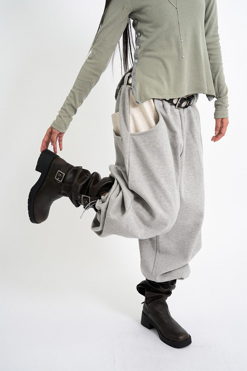 Peanut color matching pocket sweatpants