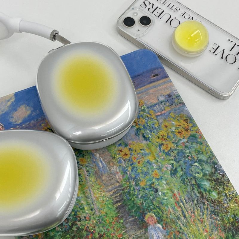 AirPods Max Case blush gradient