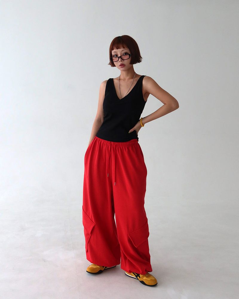 Delight-J（ディライトジェイ）の「V-neck wrap sleeveless sleeveless shirt（Tops）」