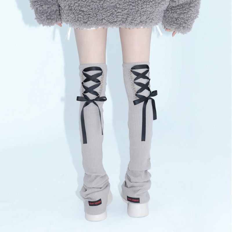 CLUT STUDIO(クラットスタジオ)の「1 1 lace up leg warmer - BEIGE(Fashion Accessories)」