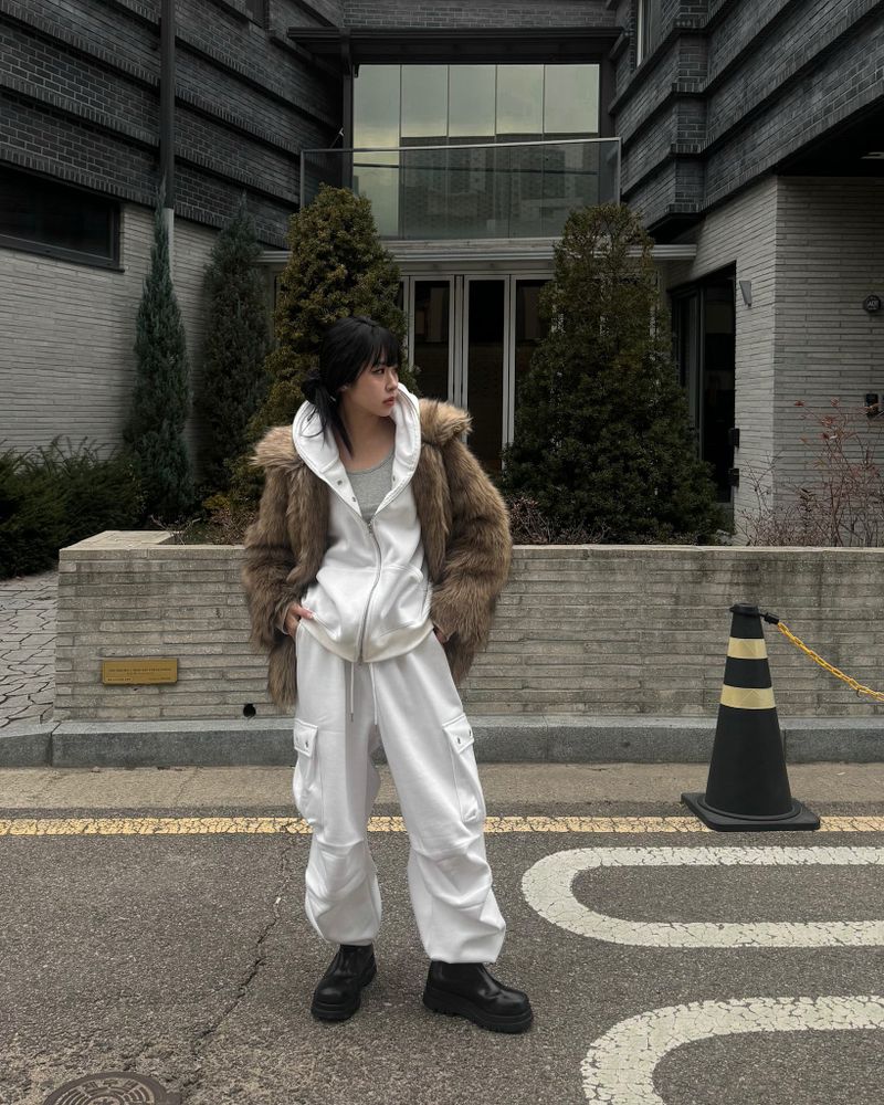 Eyelet full hoodie zip up
