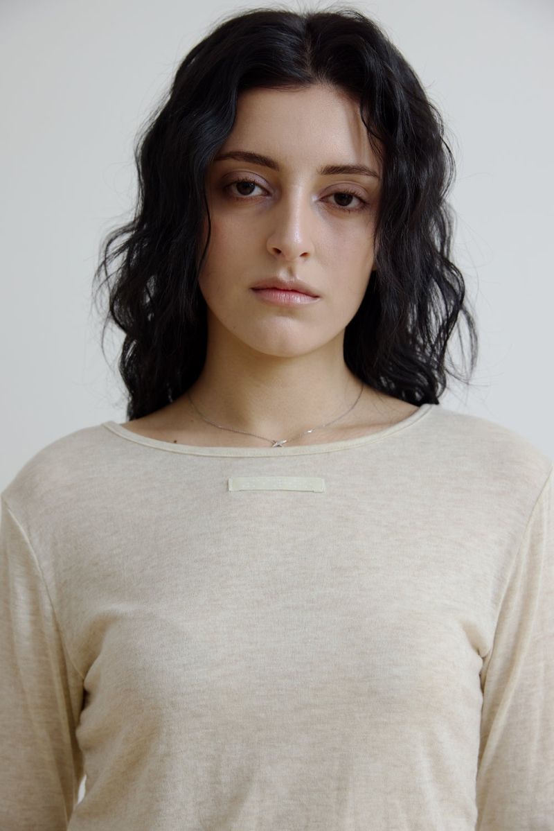 OHA BASIC TEE (LIGHT-BEIGE)