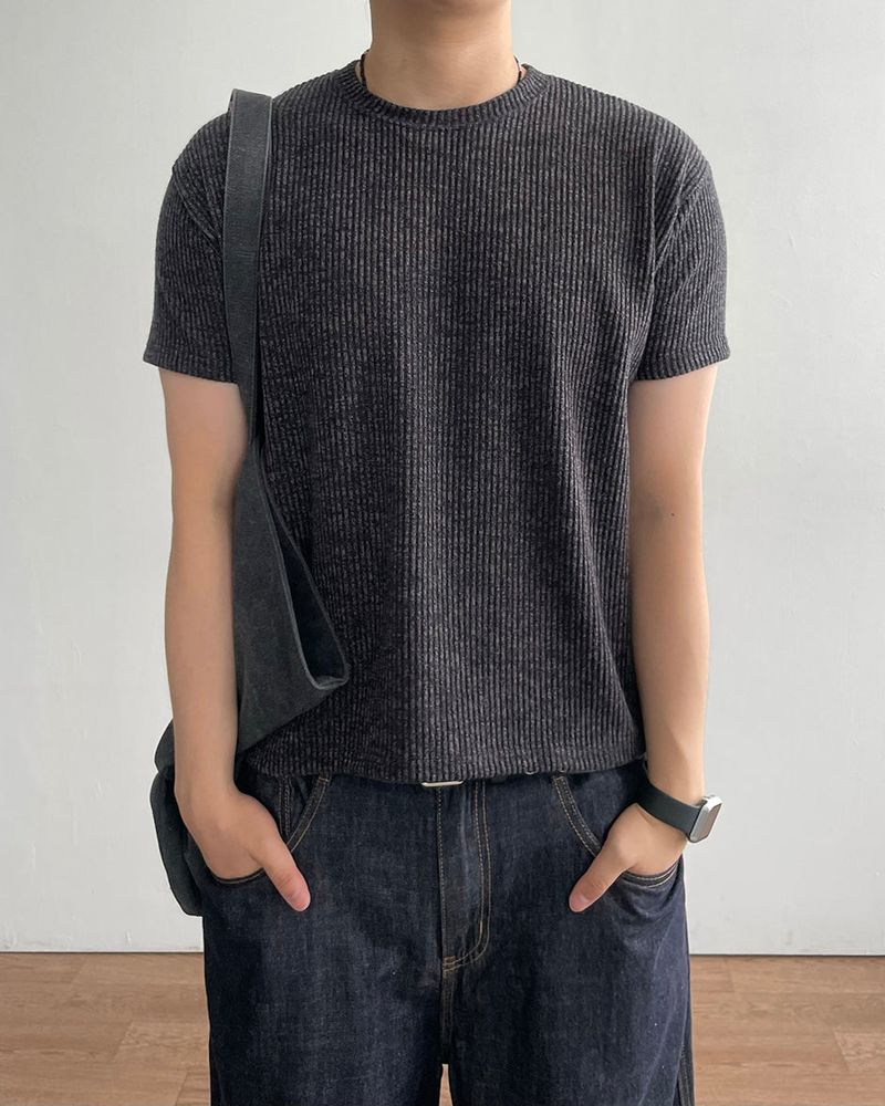 Ribbed Two-Tone Muscle Fit Short Sleeve