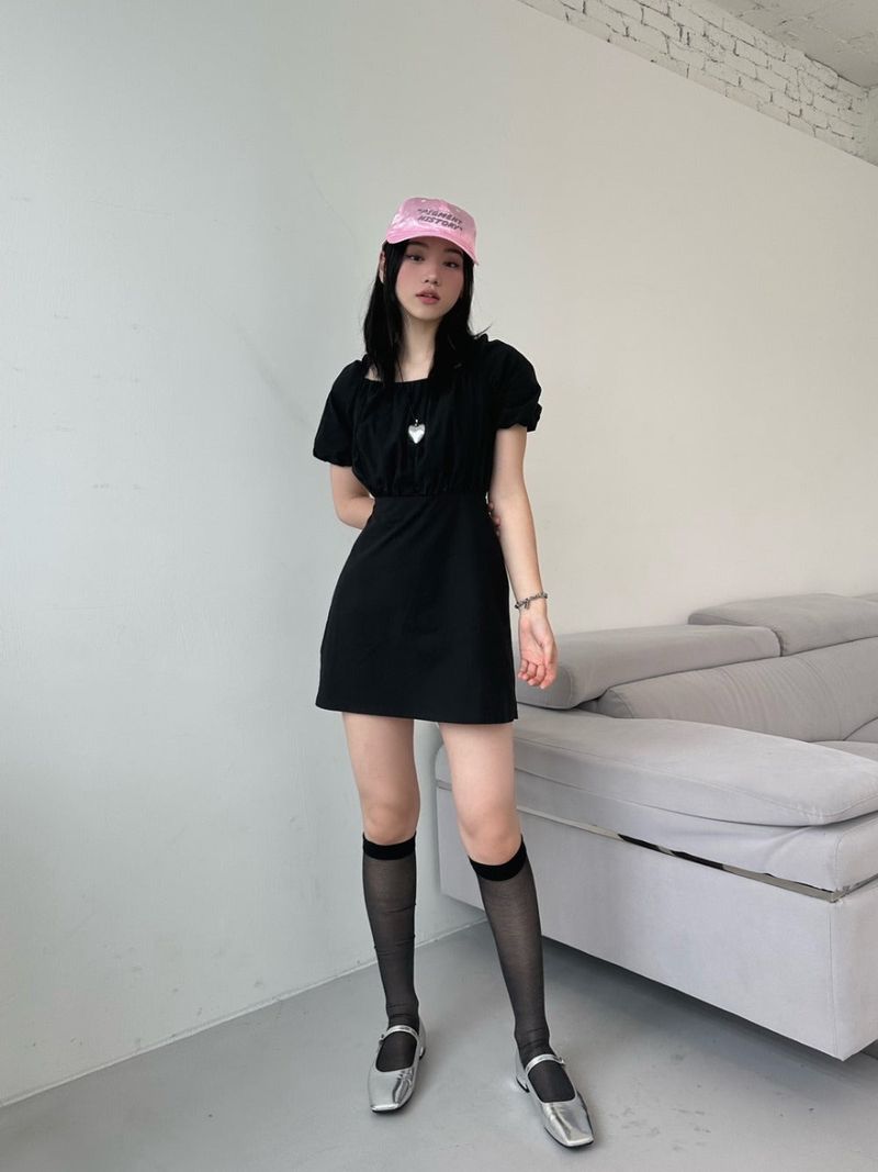 back strap ribbon dress