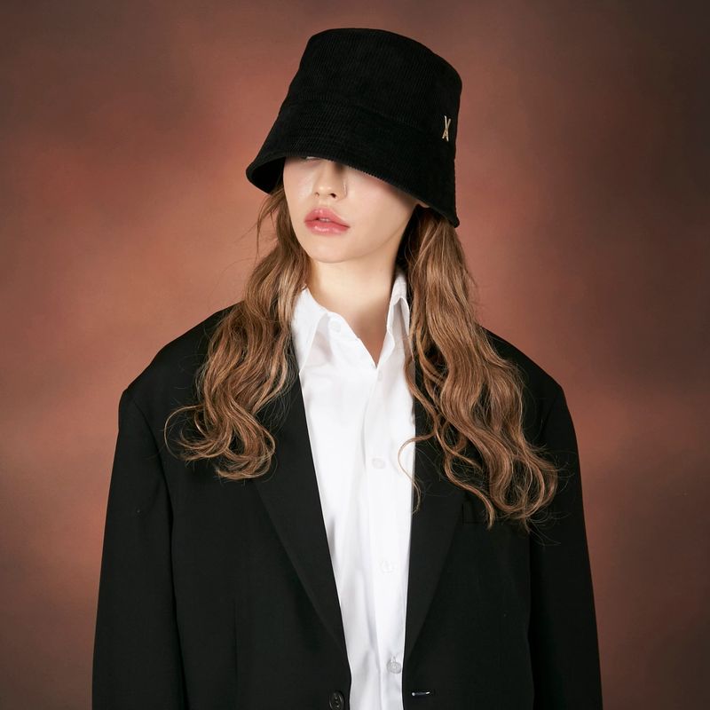 Corduroy stud drop bucket hat