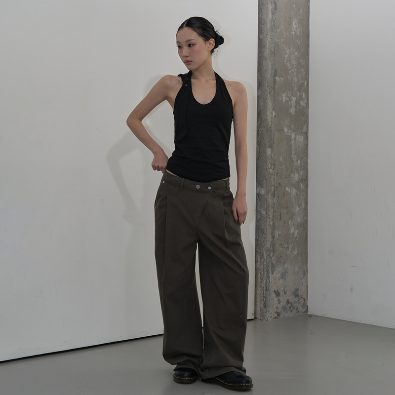 OFF-CENTER TUCK COTTON PANTS (KHAKI GRAY)
