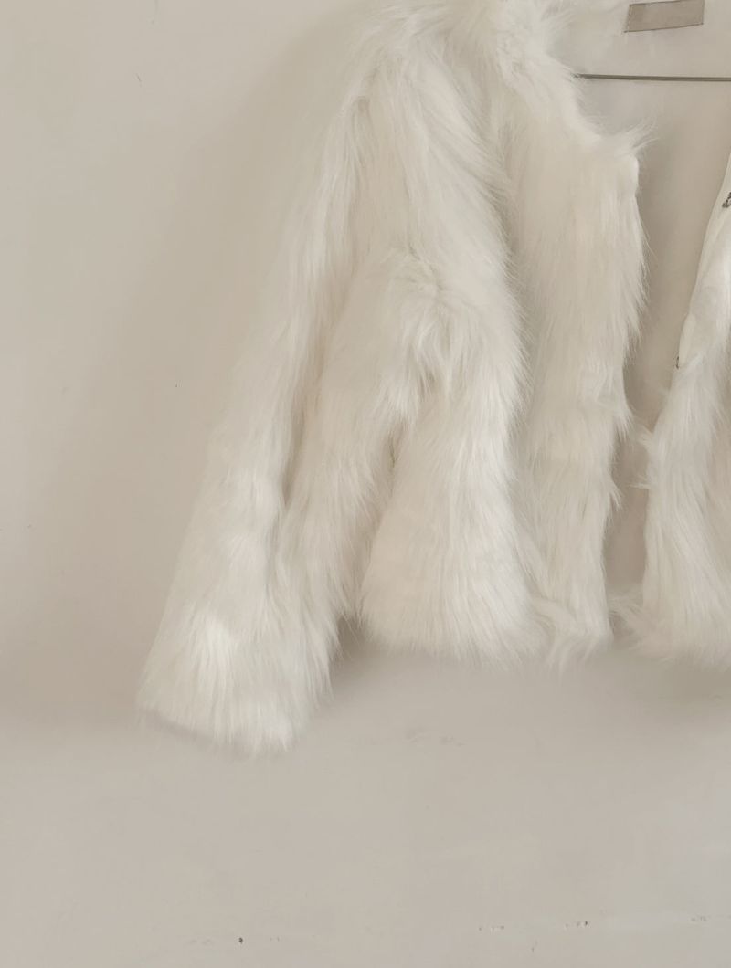 Uress Vintage Fur Jacket (White)